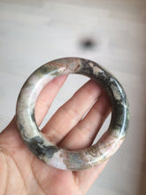 Load image into Gallery viewer, 53.4mm 100% natural pink/black time series(时光系列) round cut style rose stone (Rhodonite) bangle XY86