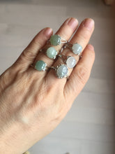 Load image into Gallery viewer, 100% natural type A icy watery green dark green four-prong jadeite jade ring group AA92