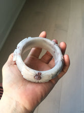 Load image into Gallery viewer, 58mm 100% natural white/gray/pink/brown/purple Quartzite (Shetaicui jade) carved flowers bangle XY111