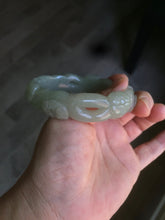 Load image into Gallery viewer, 59.5mm 100% natural light green/gray Quartzite (Shetaicui jade) carved flowers bangle XY61