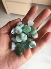 Load image into Gallery viewer, 100% Natural type A sunny green/purple doggy paw Jadeite Jade pendant AX146