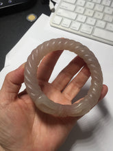 Load image into Gallery viewer, 60.5mm 100% natural light pink Quartzite (Shetaicui jade) carved Bow knot and twist style bangle XY110