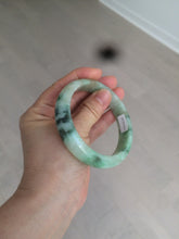 Load image into Gallery viewer, 59.5mm certified Type A 100% Natural sunny green Jadeite bangle AX76-6145