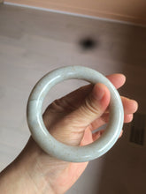 Load image into Gallery viewer, 56.4mm 100% Natural white/beige with floating dandelions chubby round cut nephrite jade bangle HT91