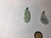 Load image into Gallery viewer, 100% natural type A icy watery light purple green blessed melon(福瓜) Jadeite Jade pendant AX144