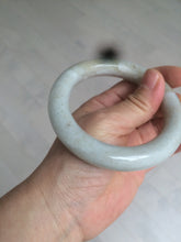 Load image into Gallery viewer, 56.4mm 100% Natural white/beige with floating dandelions chubby round cut nephrite jade bangle HT91