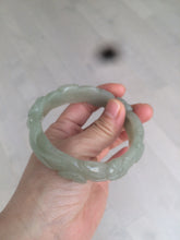 Load image into Gallery viewer, 59.5mm 100% natural light green/gray Quartzite (Shetaicui jade) carved flowers bangle XY61