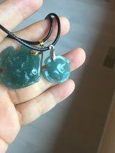 Load image into Gallery viewer, 100% Natural type A dark green/blue/black/gray Guatemala jadeite jade 3D tropical fish Pendant group PD94