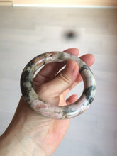 Load image into Gallery viewer, 53.4mm 100% natural pink/black time series(时光系列) round cut style rose stone (Rhodonite) bangle XY86