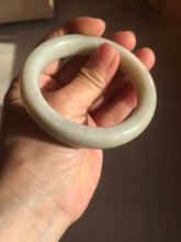 Load image into Gallery viewer, 54.6mm 100% Natural white/beige with floating dandelions nephrite jade bangle HT99