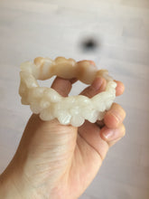 Load image into Gallery viewer, 56.7mm 100% natural light yellow/white Quartzite (Shetaicui jade) carved galsang flower(格桑花) bangle XY68