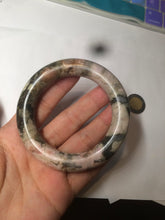 Load image into Gallery viewer, 53.4mm 100% natural pink/black time series(时光系列) round cut style rose stone (Rhodonite) bangle XY86