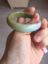 Load image into Gallery viewer, Certified 51.5 mm Type A 100% Natural green/yellow/brown oval Jadeite Jade bangle G67-7784