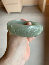 Load image into Gallery viewer, 60.8mm 100% natural dark green/gray  carved fish and lotus(年年有余) Quartzite (Shetaicui jade) bangle SY61