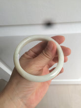 Load image into Gallery viewer, 56mm Certified type A 100% Natural green/yellow Jadeite bangle D122-8933