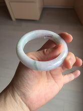 Load image into Gallery viewer, 51.9mm certified Type A 100% Natural light purple with green floating flowers Jadeite Jade bangle AU10-1263