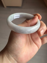 Load image into Gallery viewer, 55.3mm certified Type A 100% Natural light purple with green floating flowers Jadeite Jade bangle AU9-1264