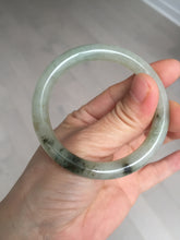 Load image into Gallery viewer, 51.5mm certified 100% natural Type A light green yellow with floating seaweed round cut jadeite jade bangle BM64-6613