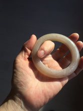 Load image into Gallery viewer, 56mm 100% natural light purple/pale pink/beige with flying snow Quartzite (Shetaicui jade) bangle SY76