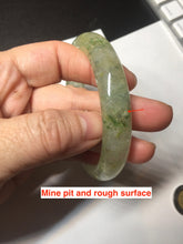 Load image into Gallery viewer, 58.8mm 100% natural fresh icy green mica bangle SY75