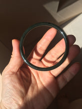 Load image into Gallery viewer, 55-63mm certified 100% Natural dark green black (青玉) slim round cut nephrite group Jade bangle HT106