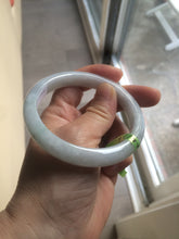 Load image into Gallery viewer, 57.7mm Type A 100% Natural green/white jadeite jade bangle Q30-5744