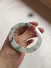 Load image into Gallery viewer, 53.6mm Certified type A 100% Natural green flying flowers Jadeite Jade bangle AB65