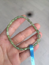 Load image into Gallery viewer, 100% natural green/white Icy watery type A jadeite jade olive+ancient Chinese coin/four-leaf clover bead bracelet AS32