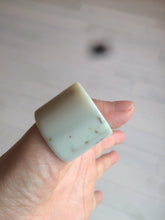 Load image into Gallery viewer, 100% Natural beige with brown flying dandelions nephrite Jade men's thumb ring HE10