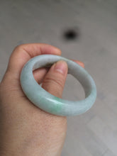Load image into Gallery viewer, 51.3mm Type A 100% Natural green light Jadeite Jade oval bangle AM16