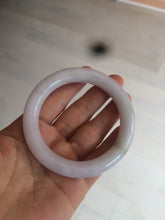 Load image into Gallery viewer, 55mm 100% natural Type A light purple/white round cut jadeite jade bangle Z109