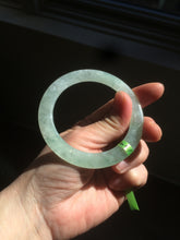 Load image into Gallery viewer, 52mm Certified Type A 100% Natural super watery green flat style Jadeite bangle L110-0036