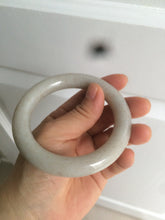 Load image into Gallery viewer, 56.8mm 100% Natural white/beige with floating dandelions chubby round cut nephrite jade bangle HE12
