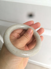Load image into Gallery viewer, 56.8mm 100% Natural white/beige with floating dandelions chubby round cut nephrite jade bangle HE12