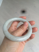 Load image into Gallery viewer, 56.8mm 100% Natural white/beige with floating dandelions chubby round cut nephrite jade bangle HE12