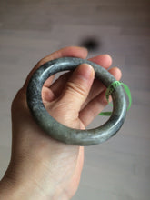Load image into Gallery viewer, 54.9mm certified 100% Natural black/white nephrite(籽料青花) Sesame paste seed material round cut Jade bangle HF8-5534