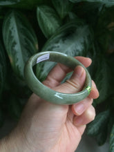 Load image into Gallery viewer, 54.5mm Certified Type A 100% Natural green oval Jadeite Jade bangle L105-2899