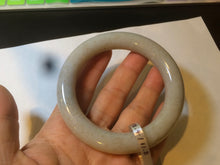 Load image into Gallery viewer, 56.8mm 100% Natural white/beige with floating dandelions chubby round cut nephrite jade bangle HE12