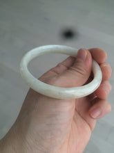 Load image into Gallery viewer, 55.5 mm Certified type A 100% Natural beige/yellow/white Jadeite bangle S43-7293