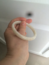 Load image into Gallery viewer, 55.5 mm Certified type A 100% Natural beige/yellow/white Jadeite bangle S43-7293