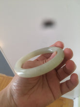 Load image into Gallery viewer, Certified 55.5mm 100% Natural light fresh green/white with flying snow round cut nephrite Jade bangle HT23-0194