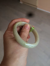 Load image into Gallery viewer, 52mm certified 100% natural Type A green/yellow oval jadeite jade bangle s39-8541