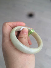 Load image into Gallery viewer, 52mm certified 100% natural Type A green/yellow oval jadeite jade bangle s39-8541