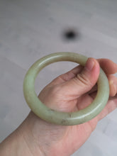 Load image into Gallery viewer, 59mm 100% Natural yellow/brown round cut nephrite Jade bangle HF5