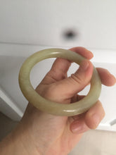 Load image into Gallery viewer, 59mm 100% Natural yellow/brown round cut nephrite Jade bangle HF5