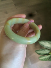 Load image into Gallery viewer, 53.4mm 100% Natural yellow Xiu Jade (Serpentine) bangle Xiu jade L72