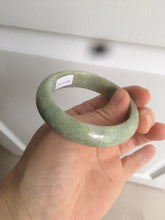 Load image into Gallery viewer, 51mm certified Type A 100% Natural green Jadeite Jade bangle X118-7752