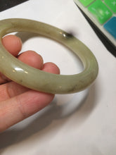 Load image into Gallery viewer, 59mm 100% Natural yellow/brown round cut nephrite Jade bangle HF5