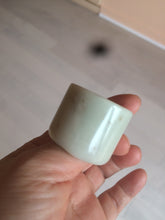 Load image into Gallery viewer, 100% Natural beige with brown flying dandelions nephrite Jade men's thumb ring HE10