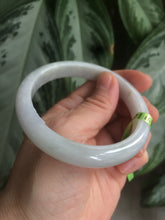 Load image into Gallery viewer, 57.7mm certificated type A 100% Natural light green/white Jadeite Jade bangle R70-0274